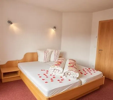 Apartament Pregenzer *